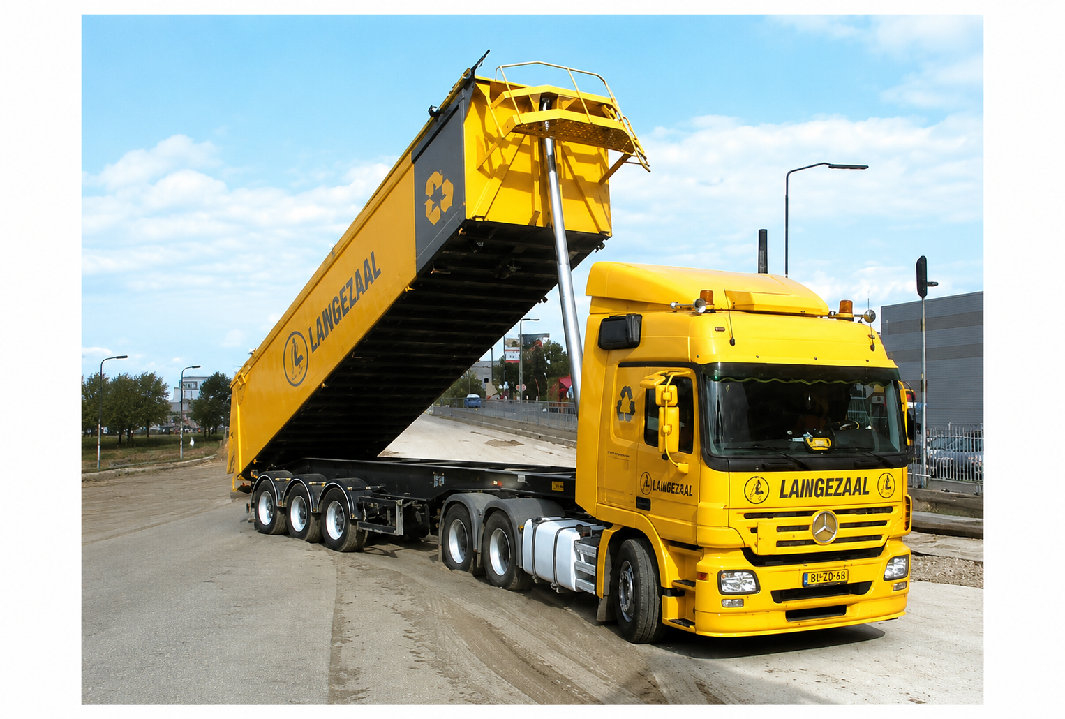 FE Series front end cylinder tipper truck application